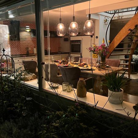 "Zonnekind" Atmospheric Holiday Home In Noordwijkerhout Near The Beach Экстерьер фото